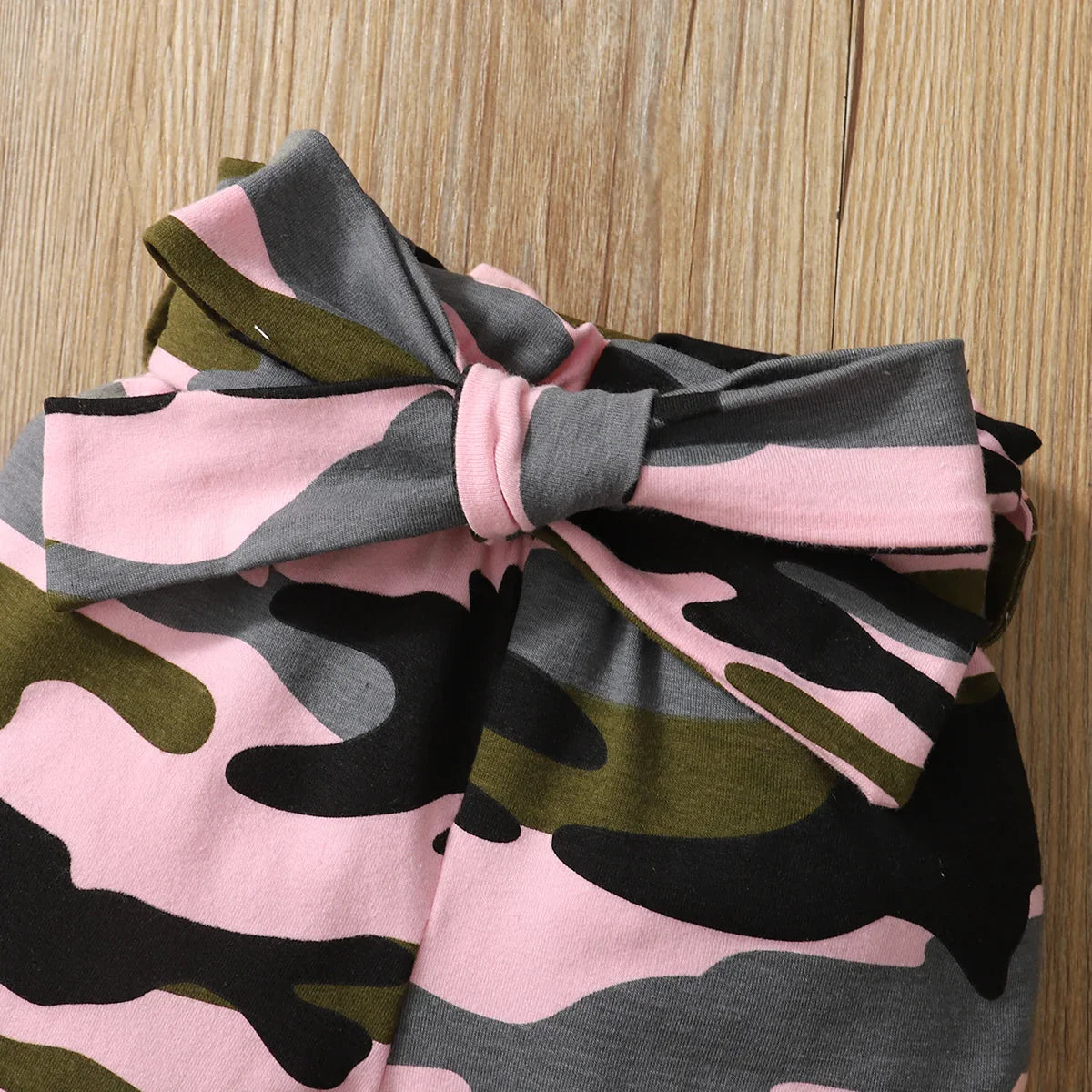 Bambino's Camouflage Romper Pants And Bow Set